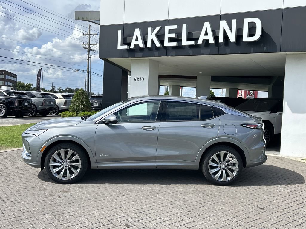 2025 Buick Envista Avenir photo 3