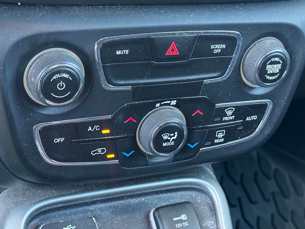 2018 Jeep Compass North Edition Latitude photo 16