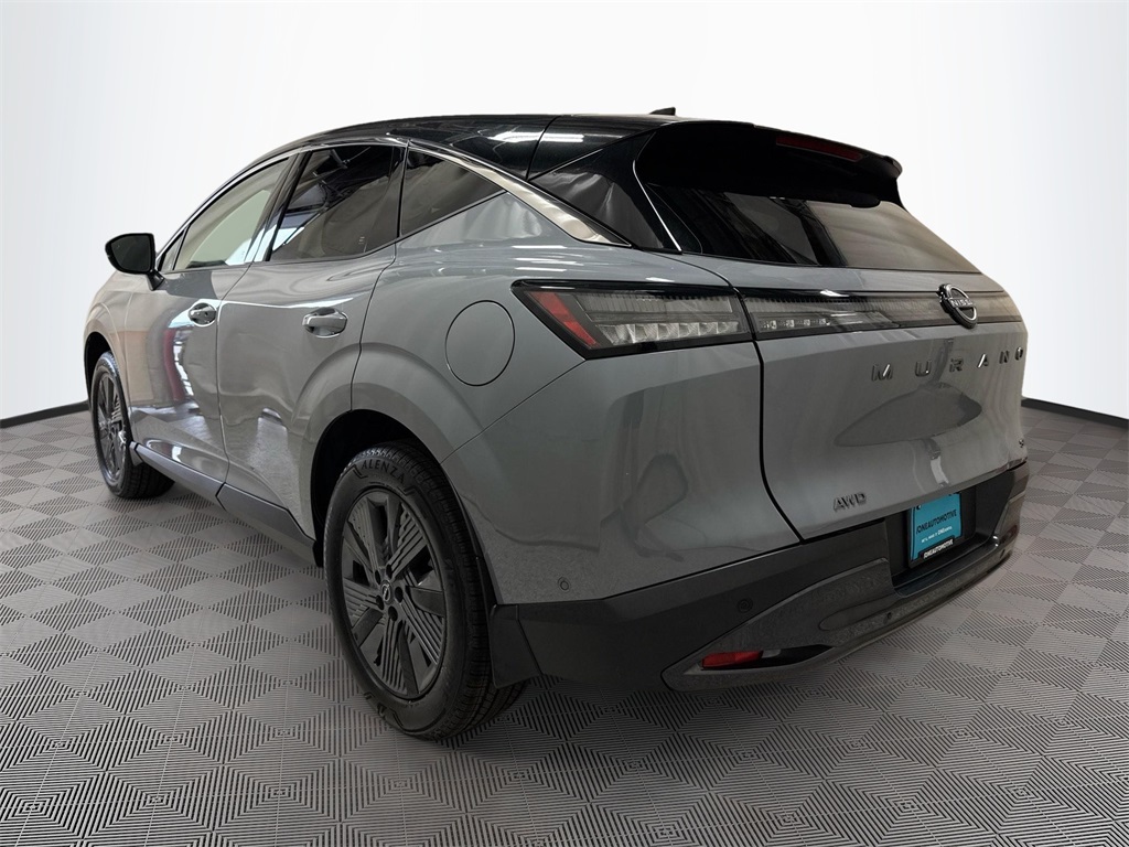 2025 Nissan Murano SL photo 9