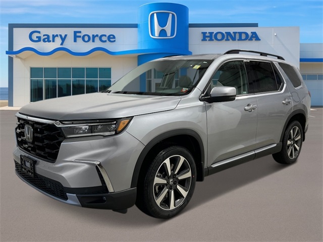 2025 Honda Pilot Touring's photo