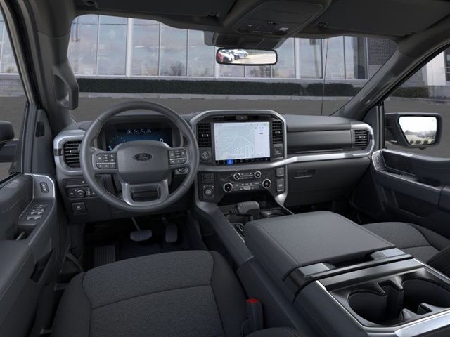 2025 FORD F-150 - Image 31