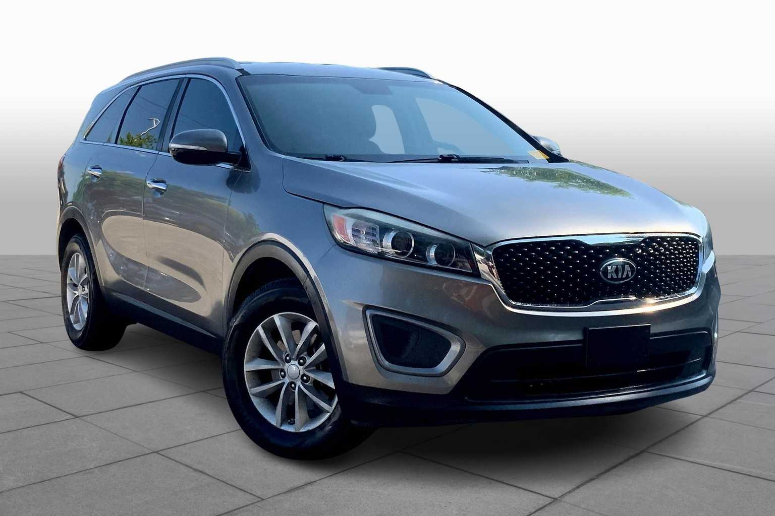 Certified 2016 Kia Sorento LX with VIN 5XYPG4A39GG078999 for sale in Kansas City