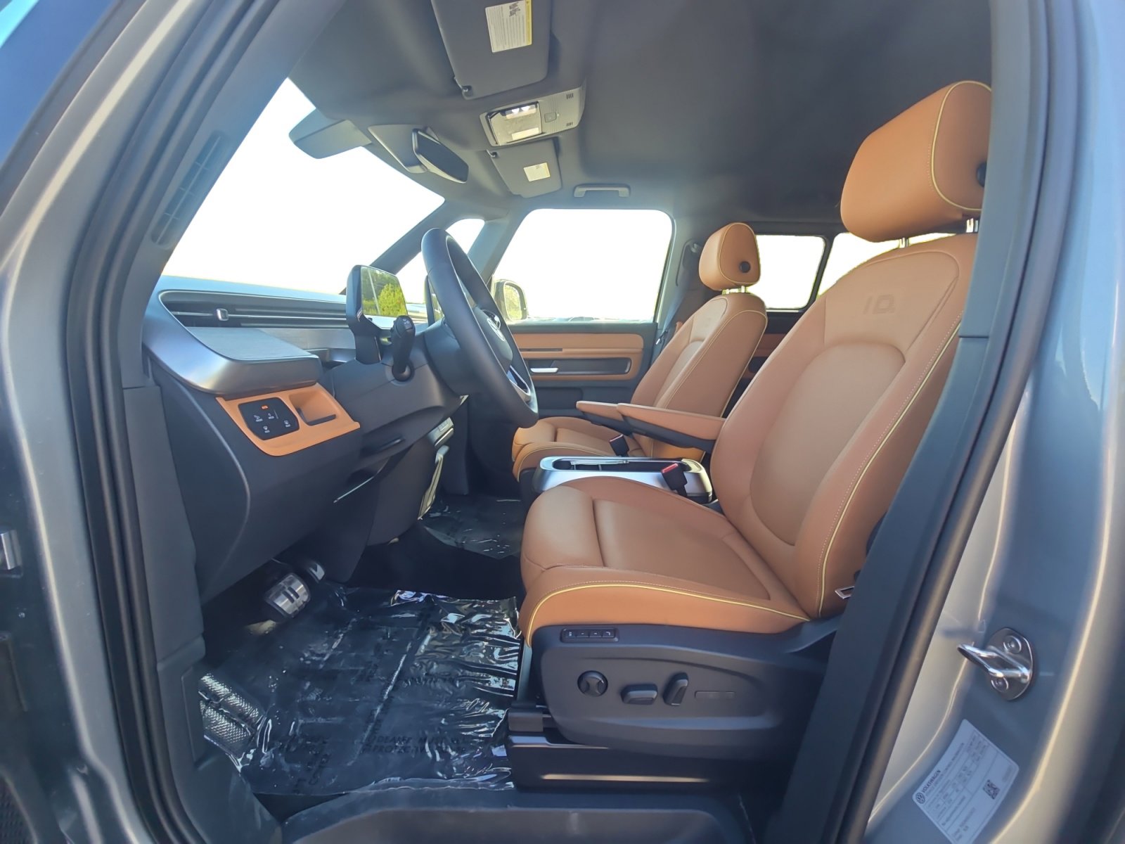 2025 Volkswagen ID. Buzz Pro S photo 2