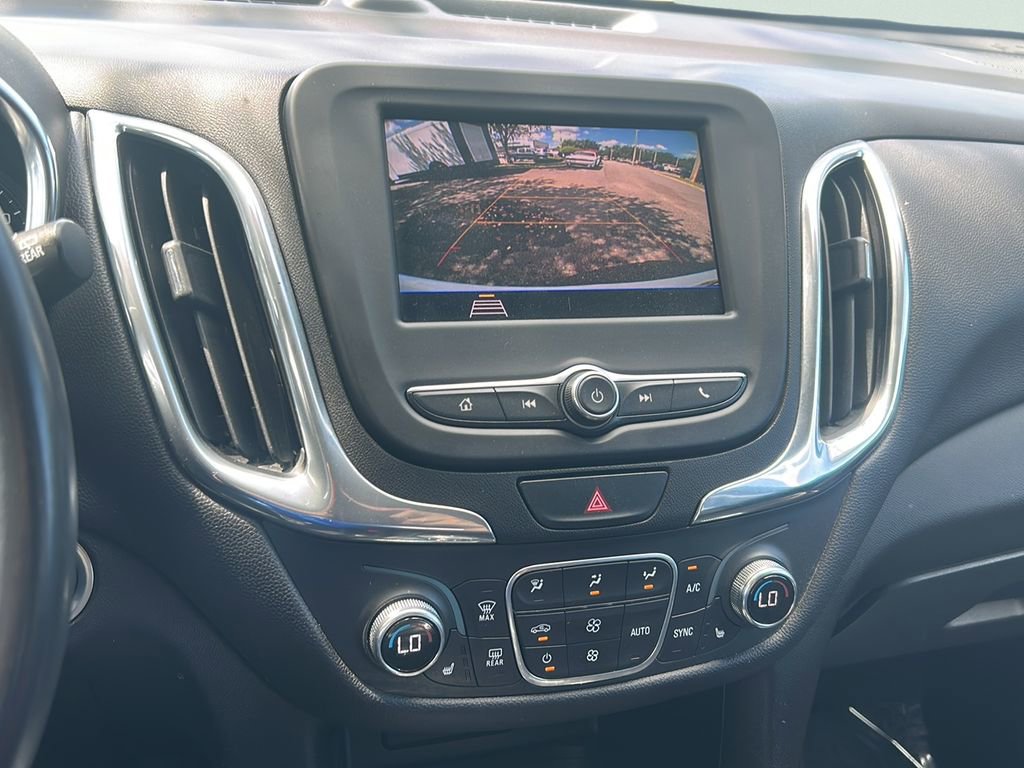 2020 Chevrolet Equinox LT photo 16