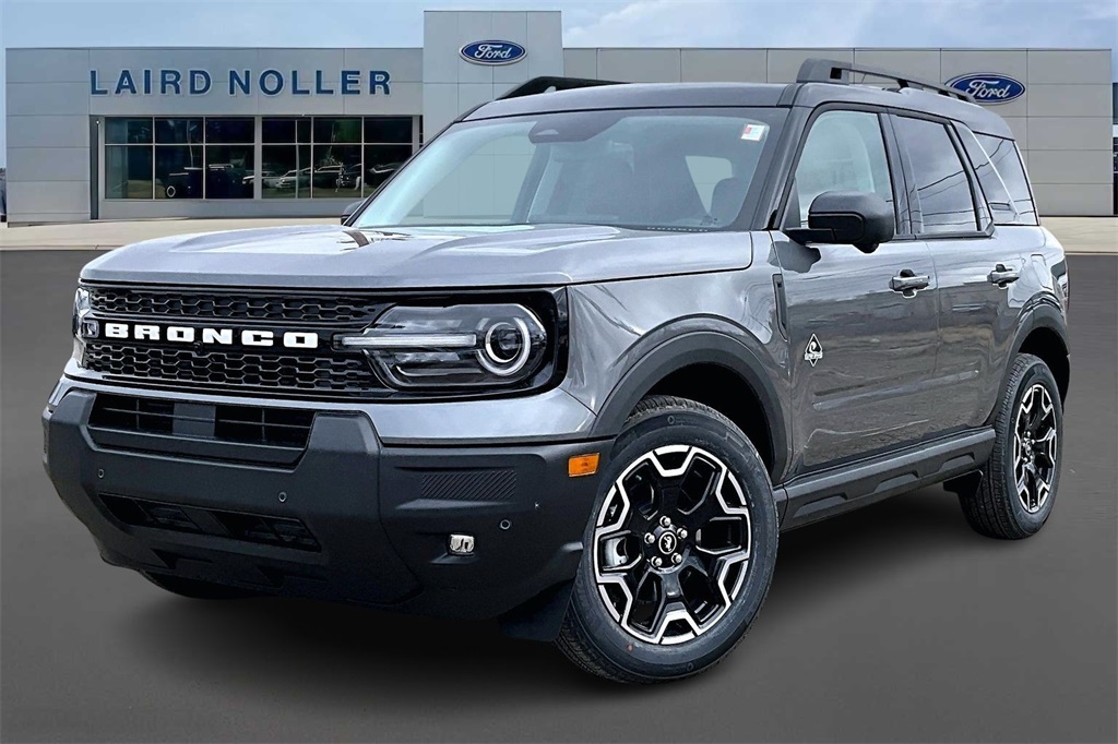 2025 Ford Bronco Sport Outer Banks's photo