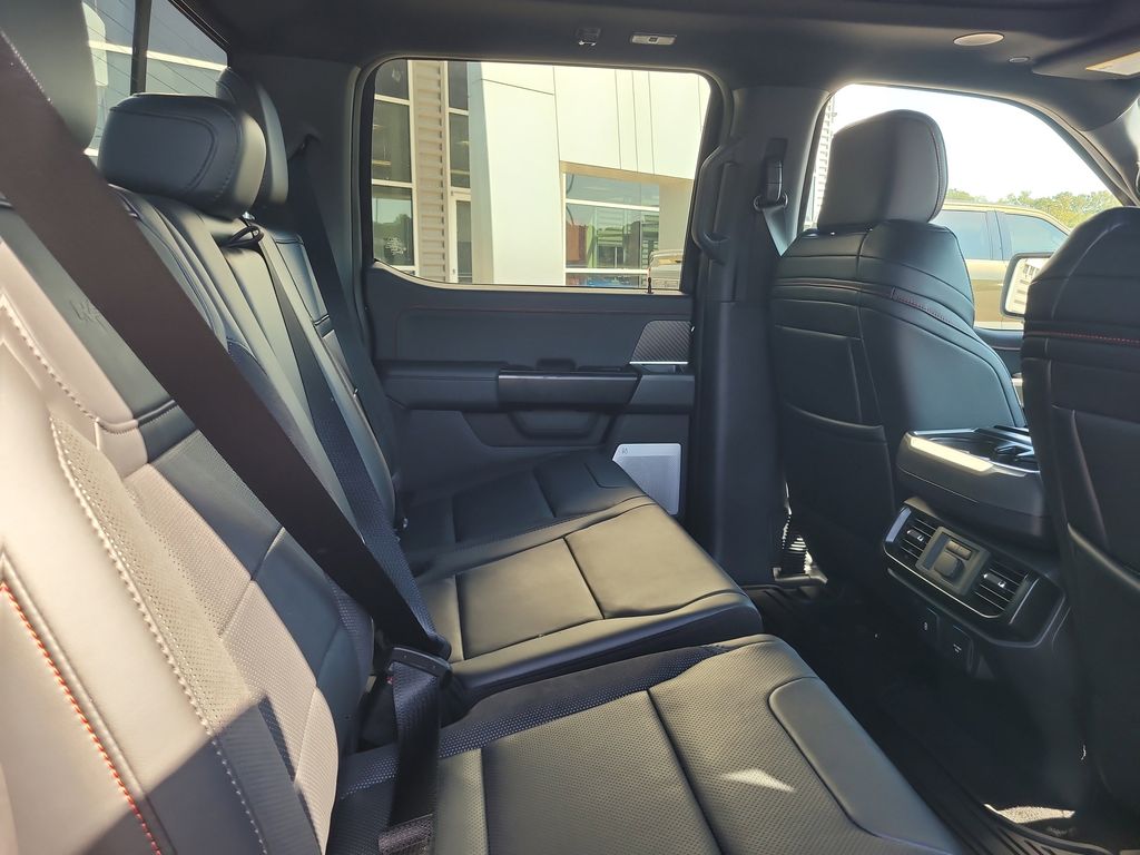 2025 Ford F-150 Raptor photo 26