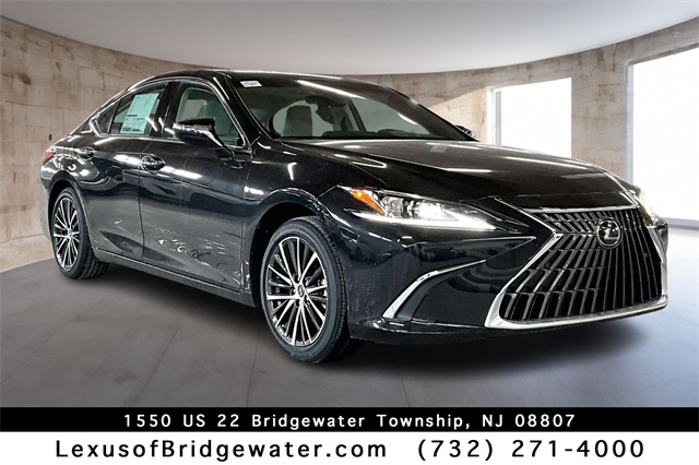 2025 Lexus ES 350's photo