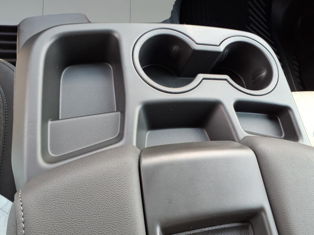 2026 Chevrolet Silverado 2500HD Custom photo 22