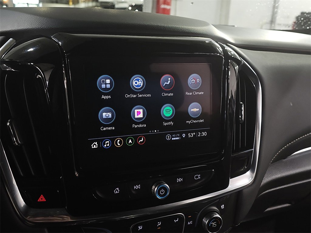 2024 Chevrolet Traverse Premier photo 16