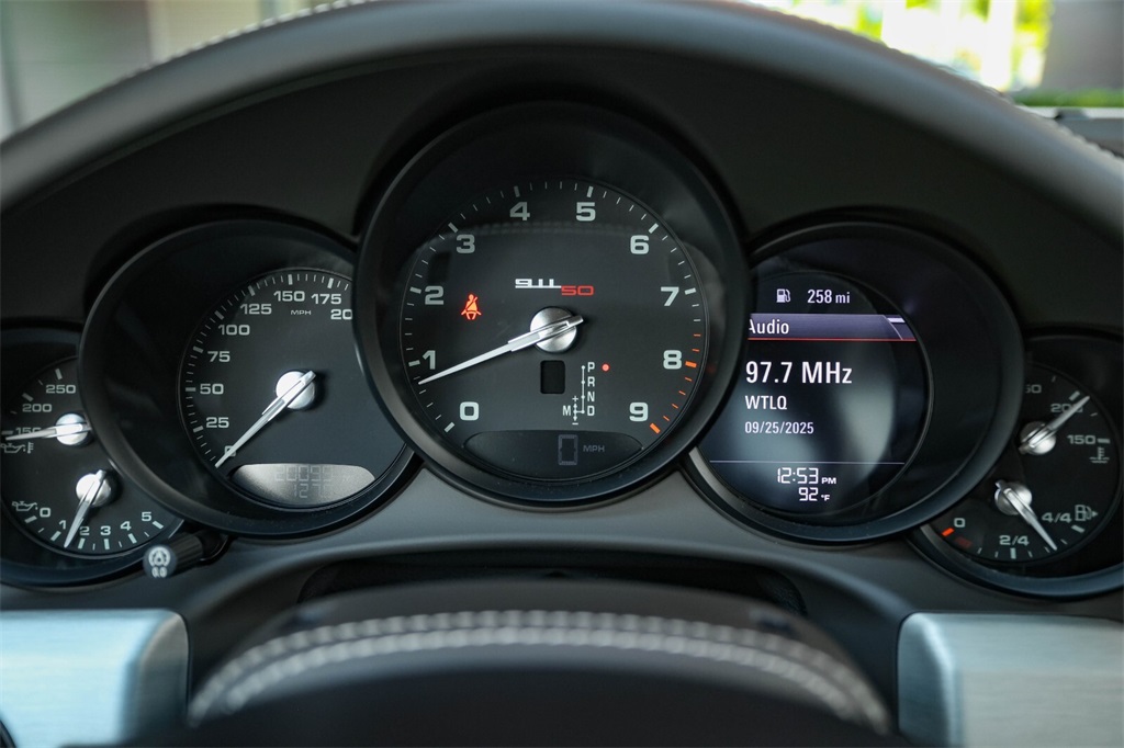 2014 Porsche 911 Anniversary Edition photo 22