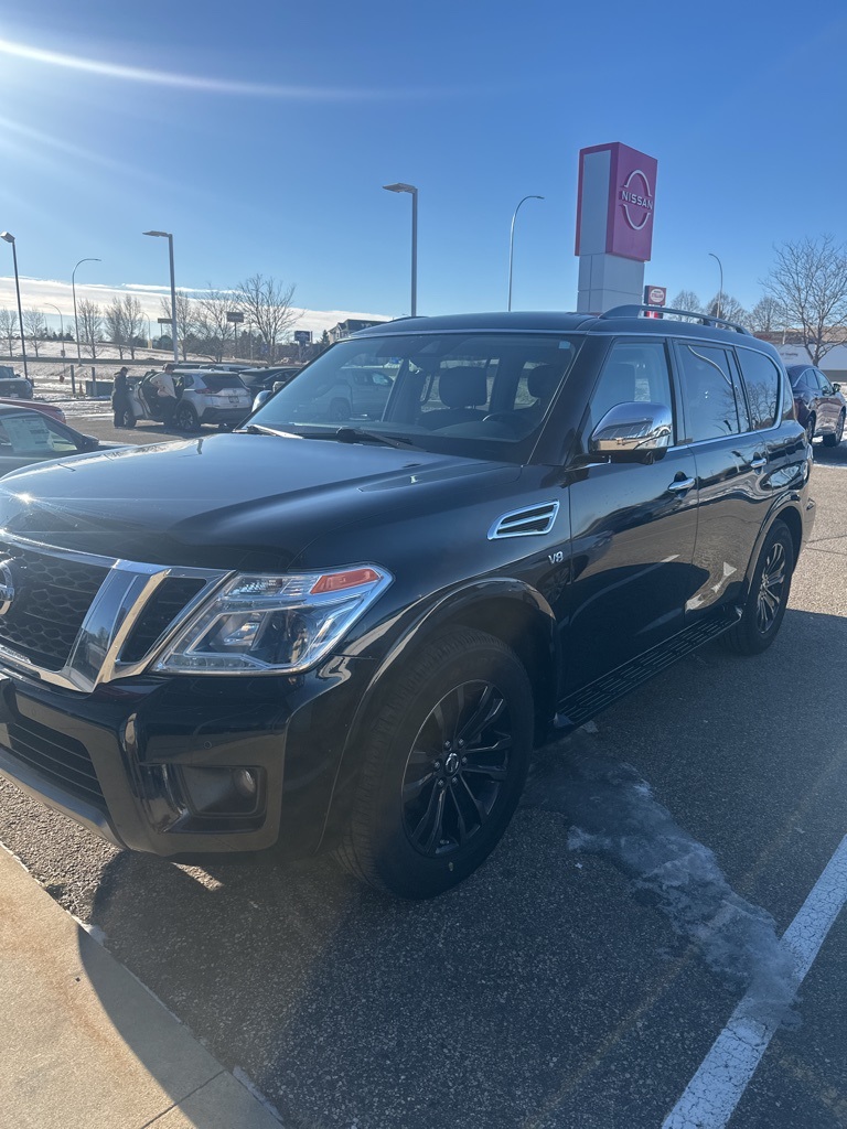 2019 Nissan Armada Platinum's photo