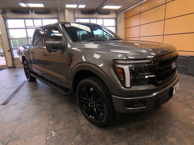2025 Ford F-150 Lariat's photo