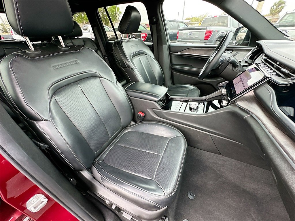 2022 Jeep Grand Cherokee Overland photo 29