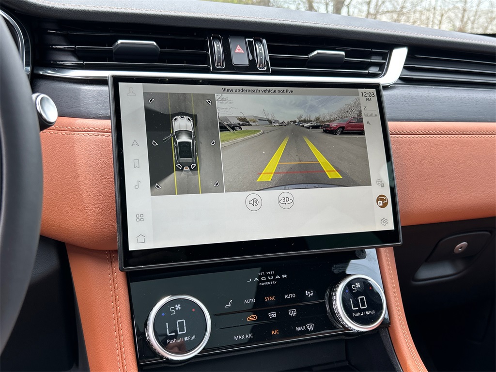 2026 Jaguar F-PACE P250 R-Dynamic S photo 17