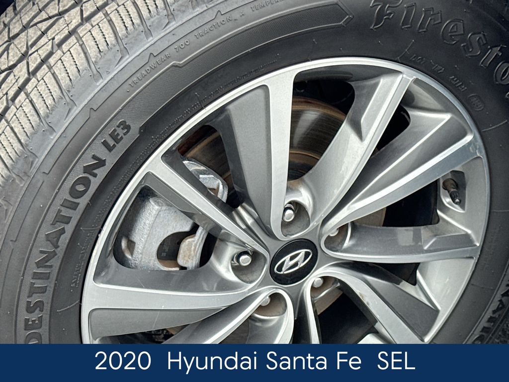 2020 Hyundai Santa Fe SEL photo 3