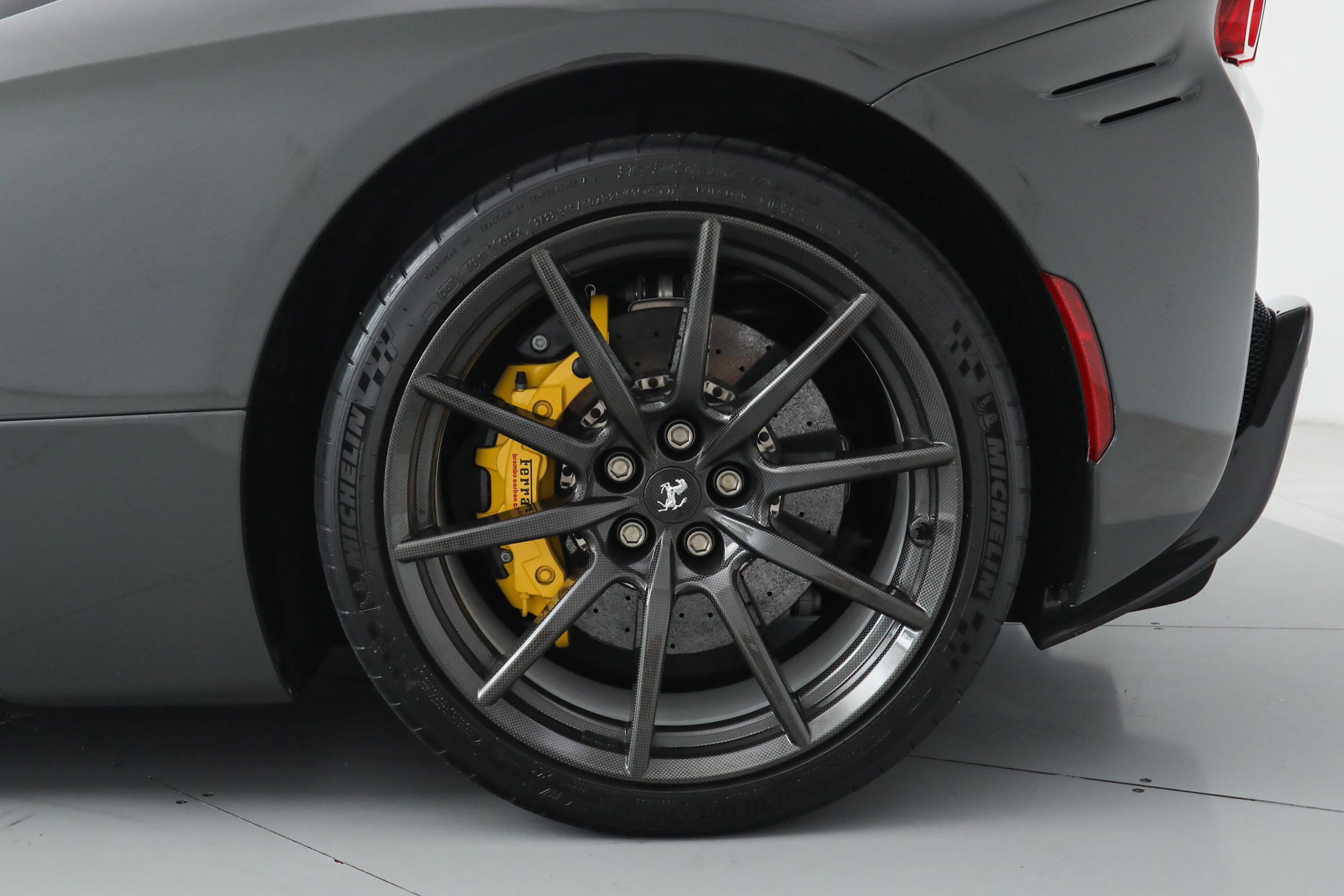 2022 Ferrari SF90 Spider Assetto Fiorano photo 41