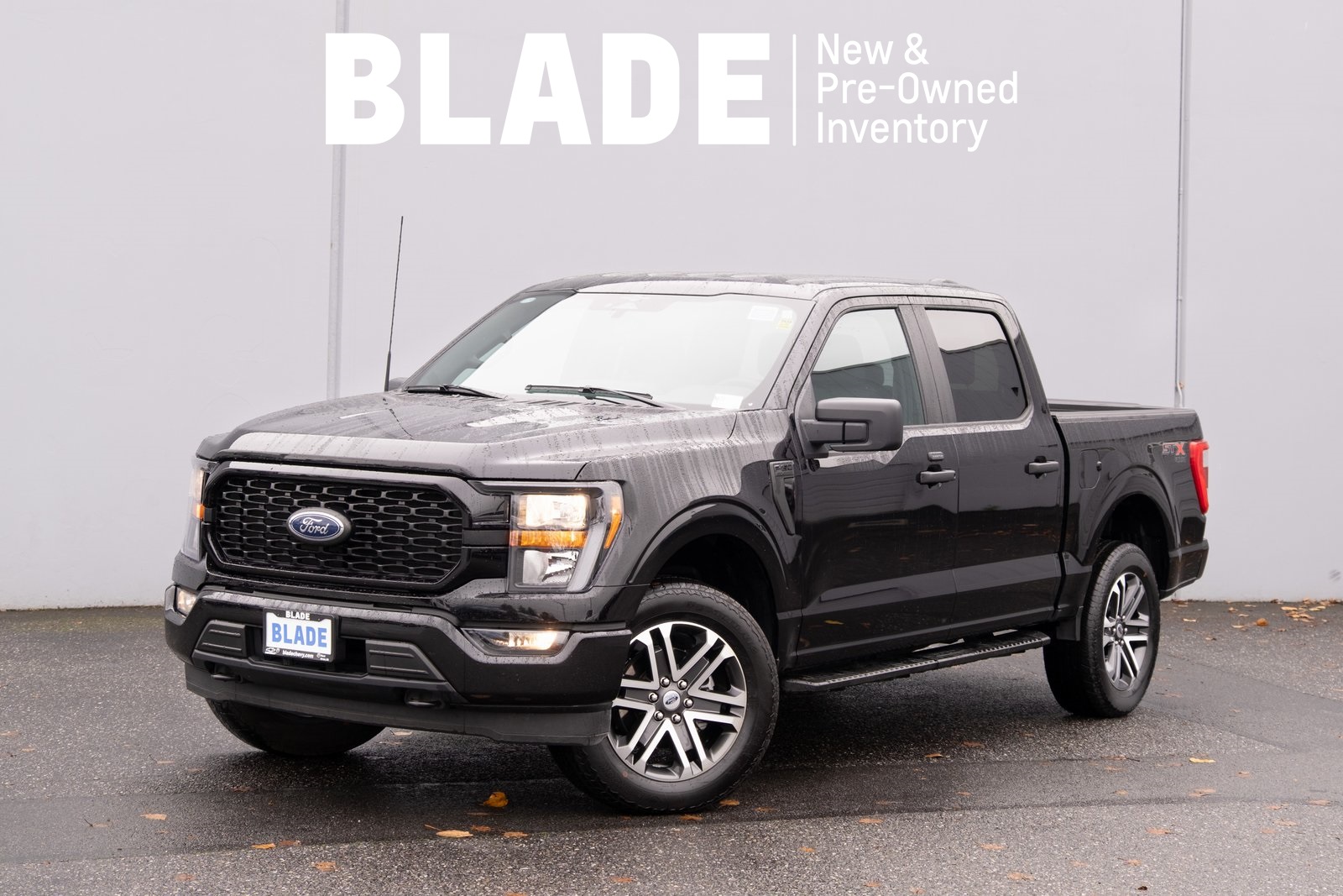 2023 Ford F-150 XL's photo