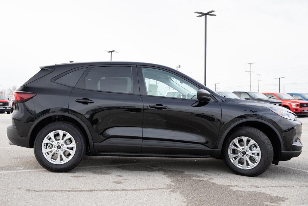 2025 Ford Escape Active photo 5