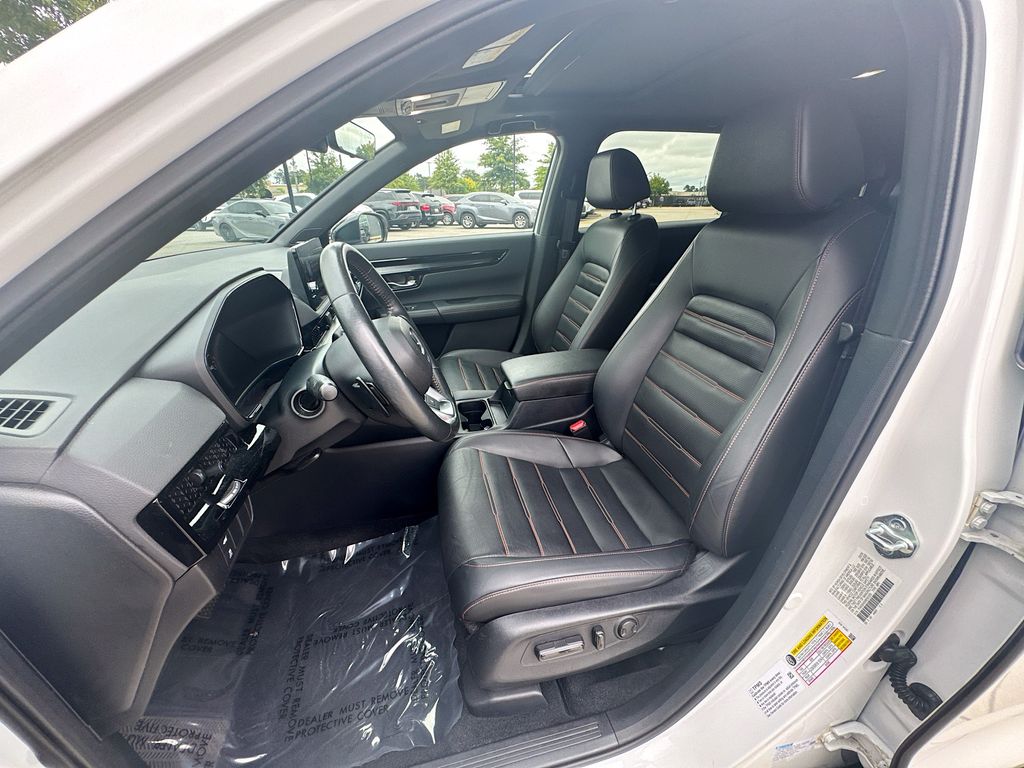 2024 Honda CR-V Hybrid Sport Touring photo 19