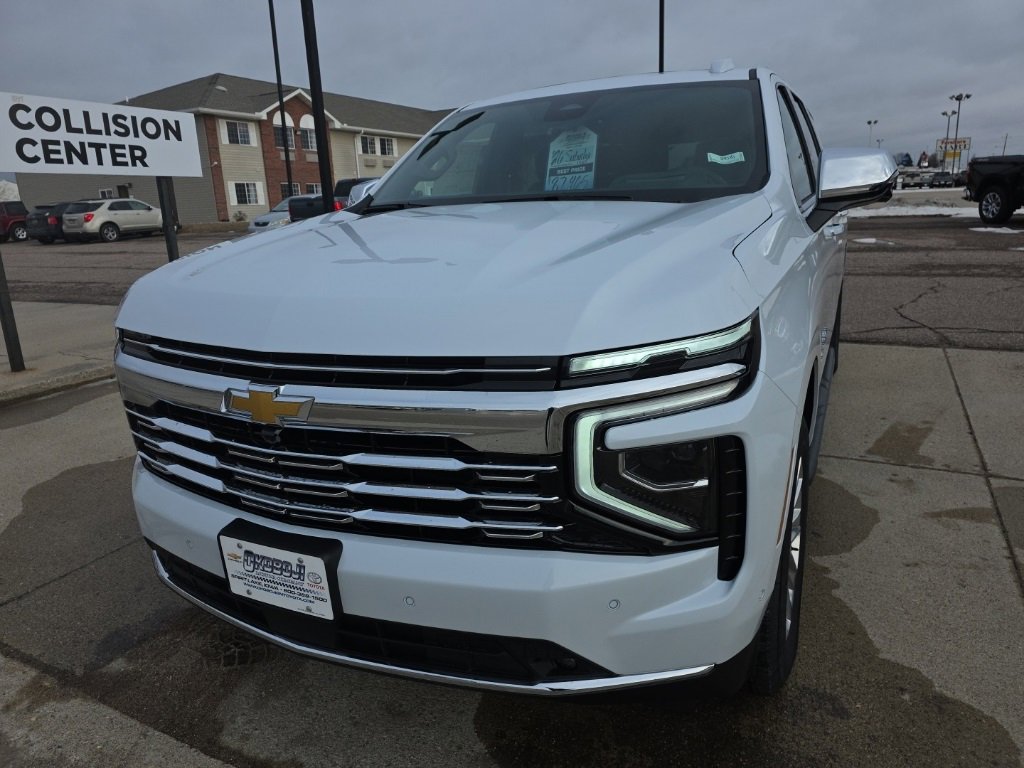 2026 Chevrolet Suburban Premier's photo