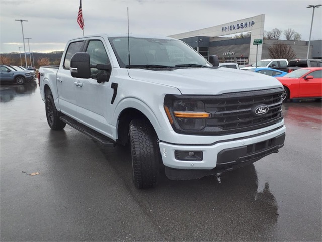 2025 Ford F-150 XLT photo 9
