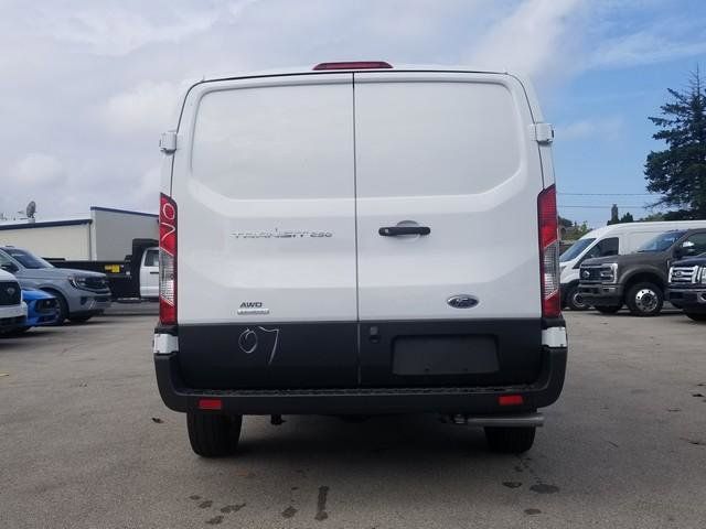 2025 Ford Transit photo 3
