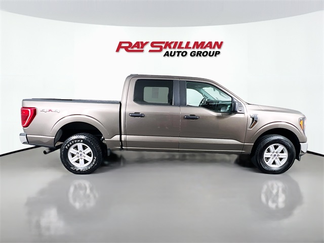 2023 Ford F-150 XLT photo 8