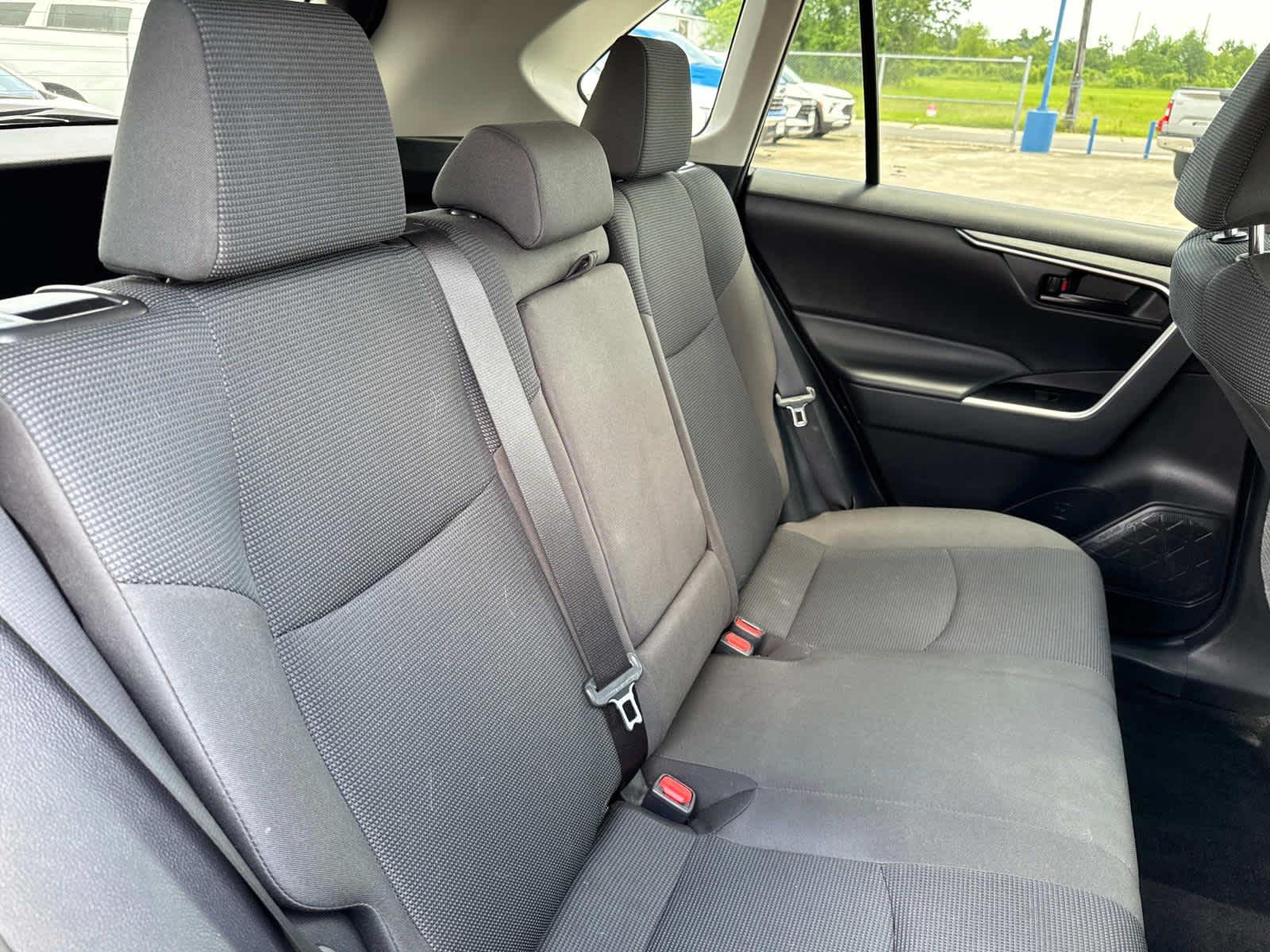 2024 Toyota RAV4 LE photo 20
