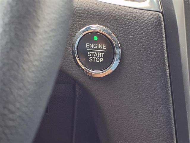 2024 Ford Edge Titanium photo 14