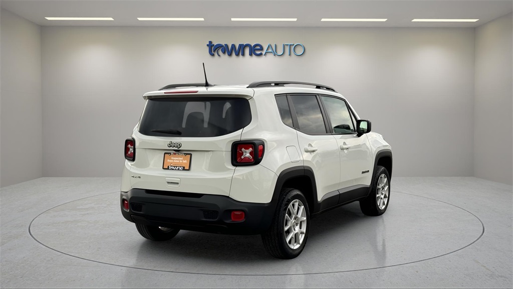 2023 Jeep Renegade Latitude photo 4