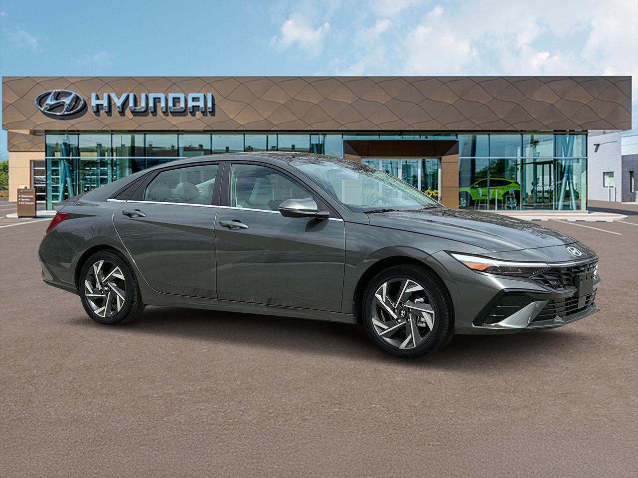 2025 Hyundai Elantra Hybrid Limited photo 9