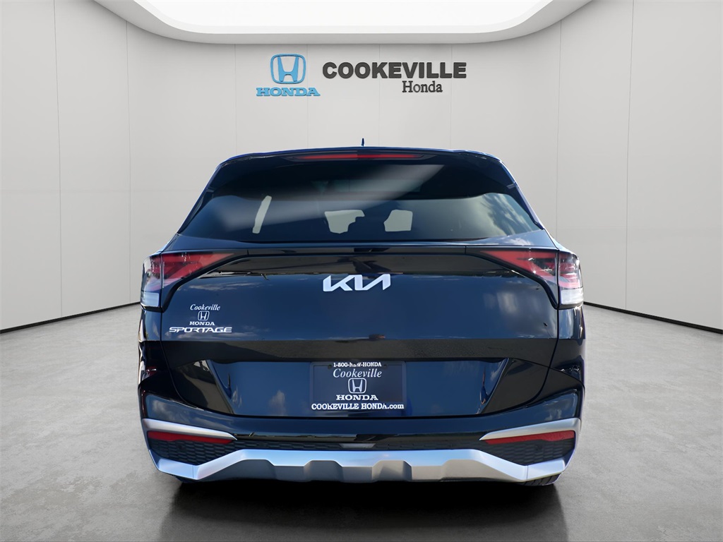 2023 Kia Sportage photo 3