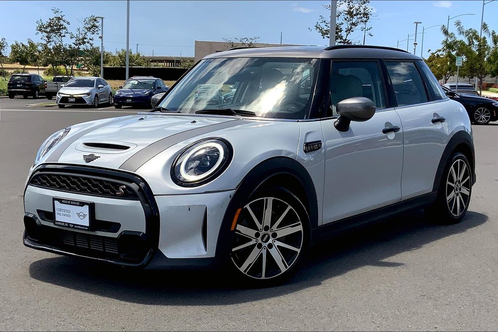Image 3 of Certified Used 2022 MINI COOPER S HARDTOP 4 DOOR SIGNATURE