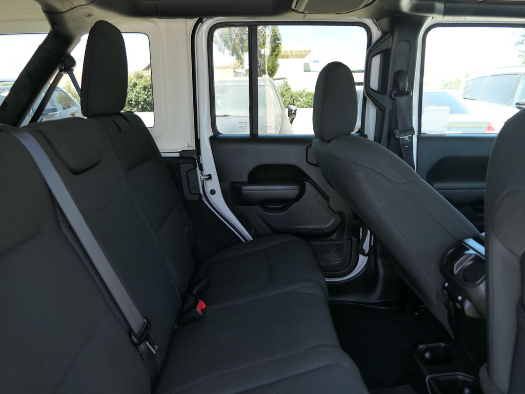 2023 Jeep Wrangler Sport S photo 20