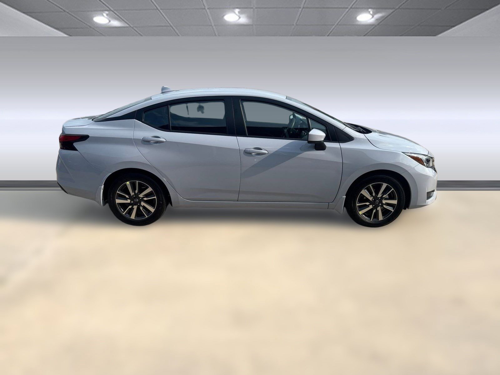 2025 Nissan Versa SV photo 7