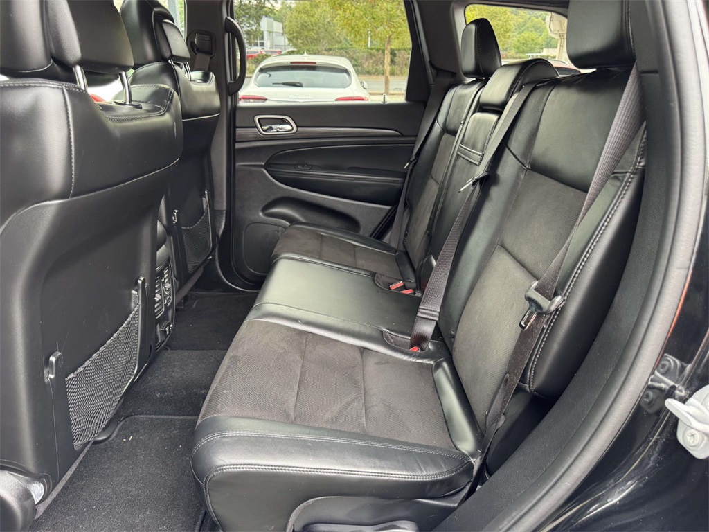 2020 Jeep Grand Cherokee Altitude photo 10