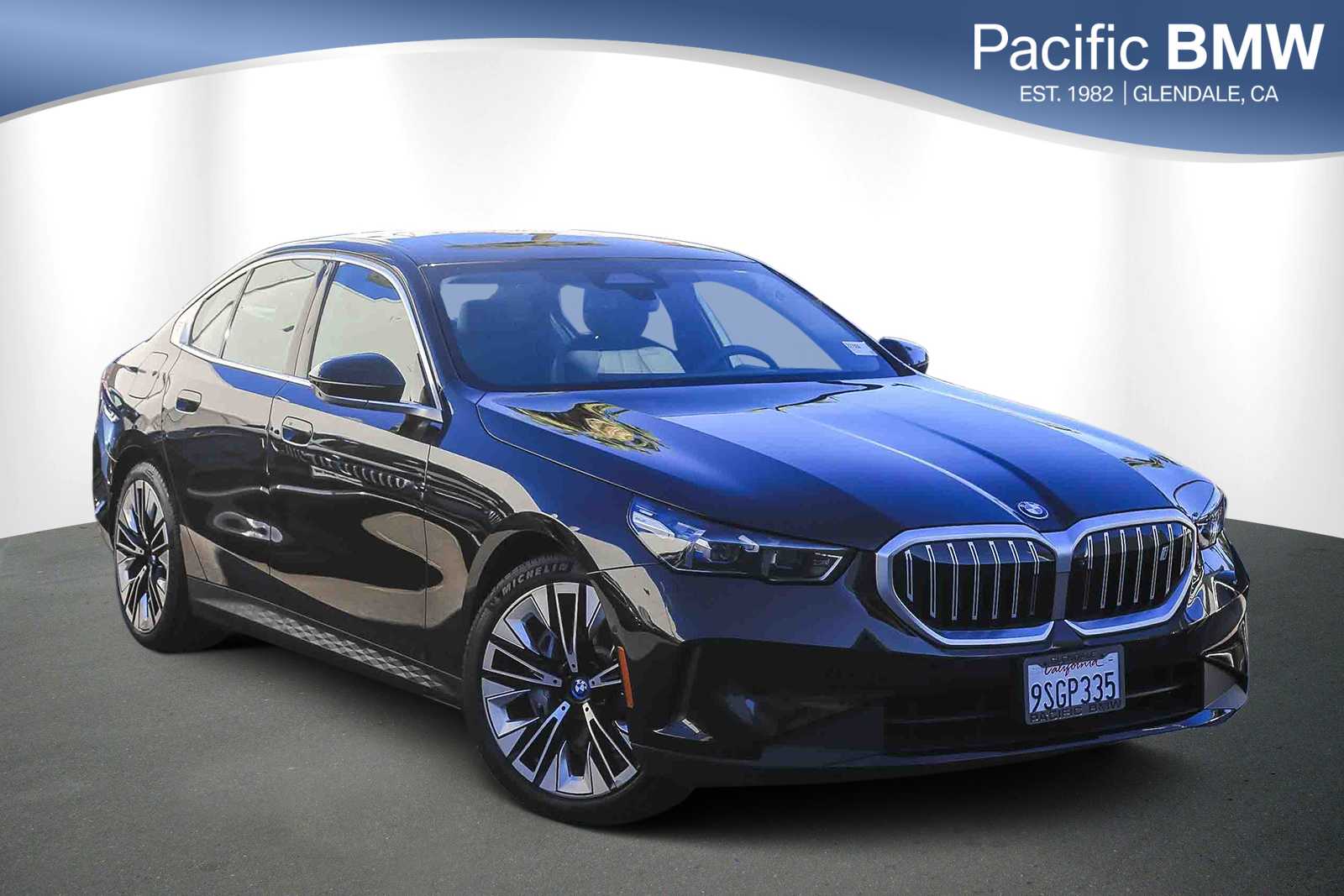 2025 BMW i5 40's photo