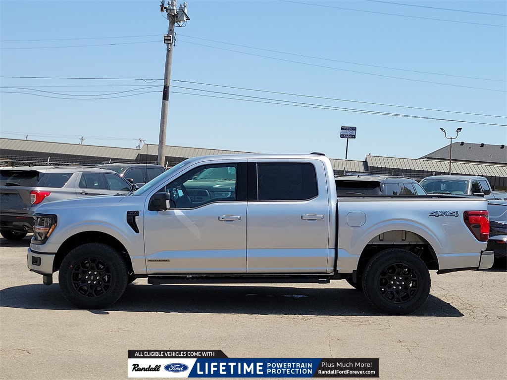 2025 Ford F-150 XLT photo 3