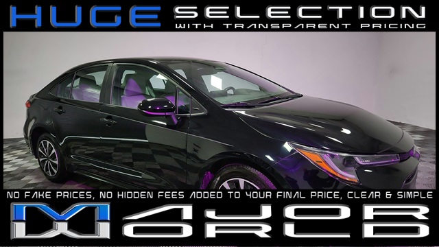 2023 Toyota Corolla LE's photo