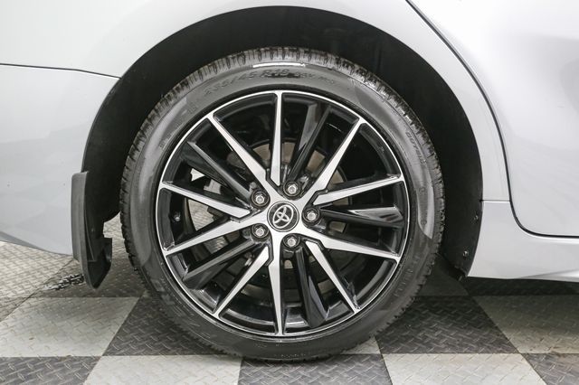 2022 Toyota Camry SE photo 15