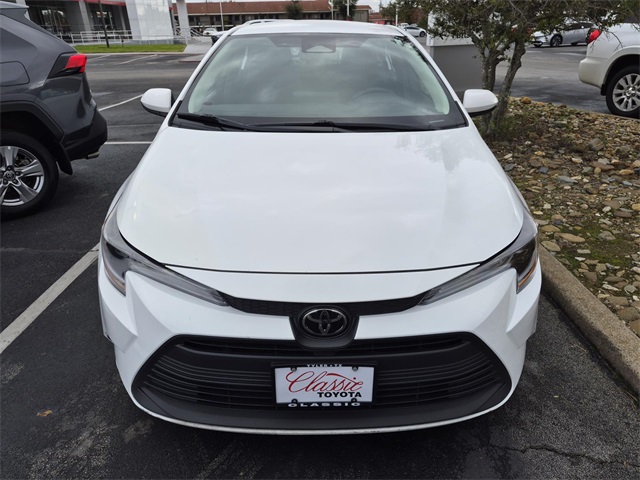 Used 2024 Toyota Corolla LE with VIN 5YFB4MDEXRP096538 for sale in Northfield, Minnesota