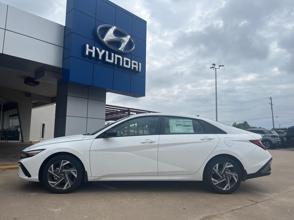 2025 Hyundai Elantra SEL