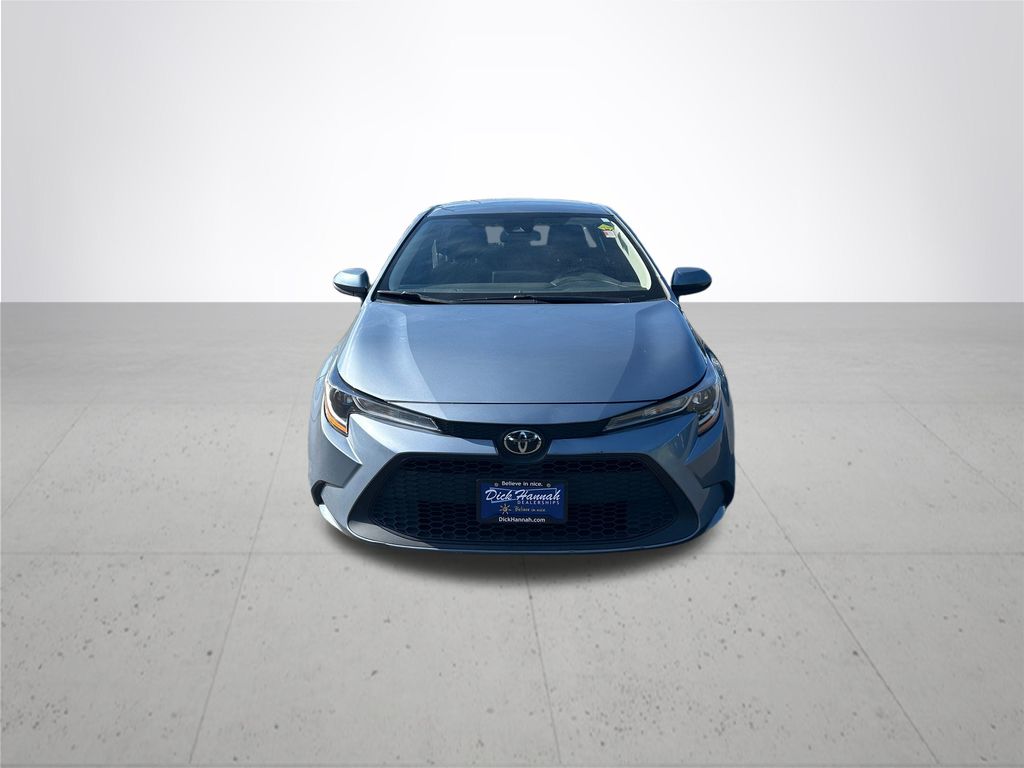 2022 Toyota Corolla LE photo 3