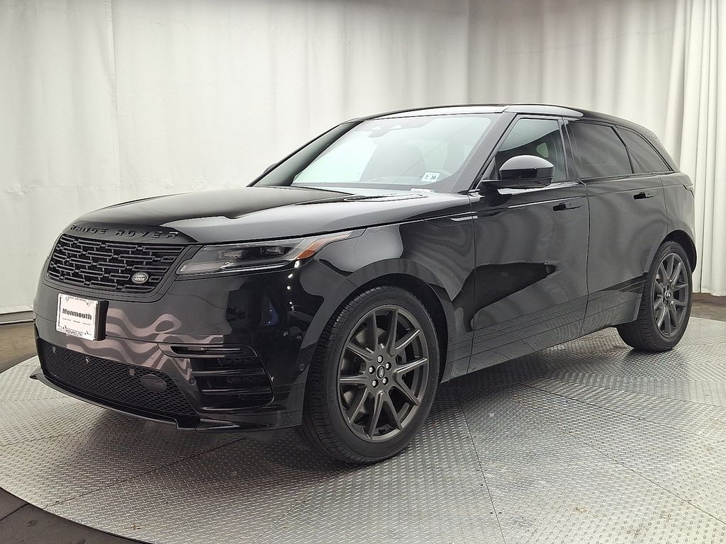 2025 Land Rover Range Rover Velar Dynamic HSE's photo