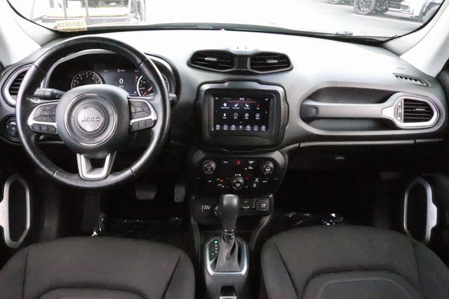 2021 Jeep Renegade Latitude photo 12