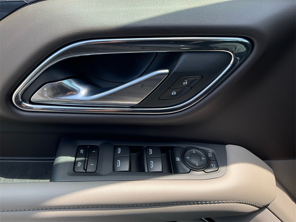 2023 Gmc Yukon XL SLT photo 28