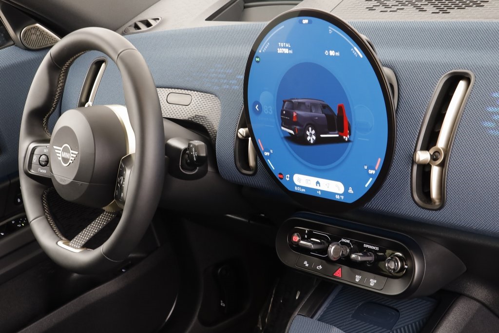 2025 Mini Countryman S ALL4 photo 18