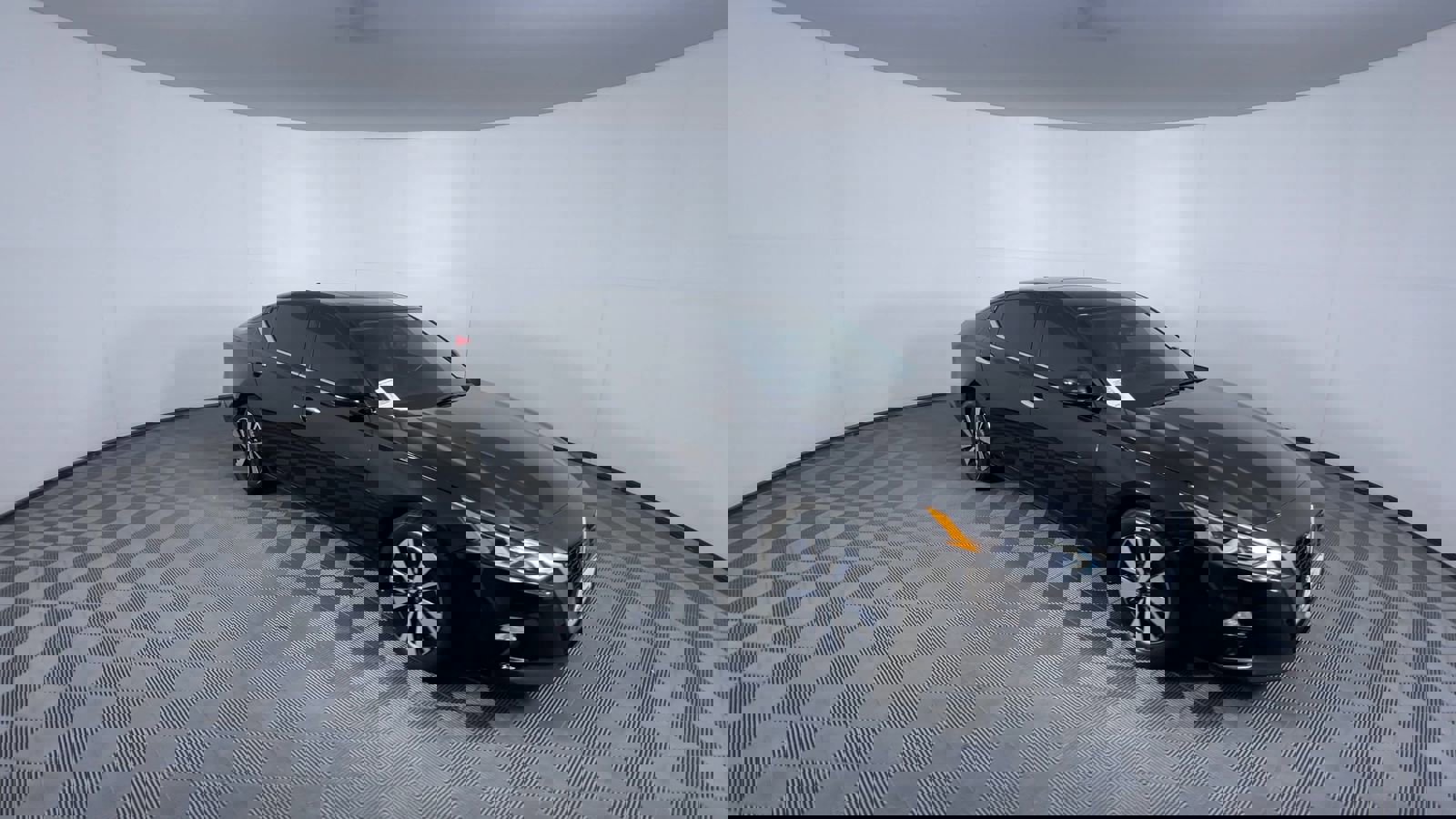 1N4BL4EW5LC218979