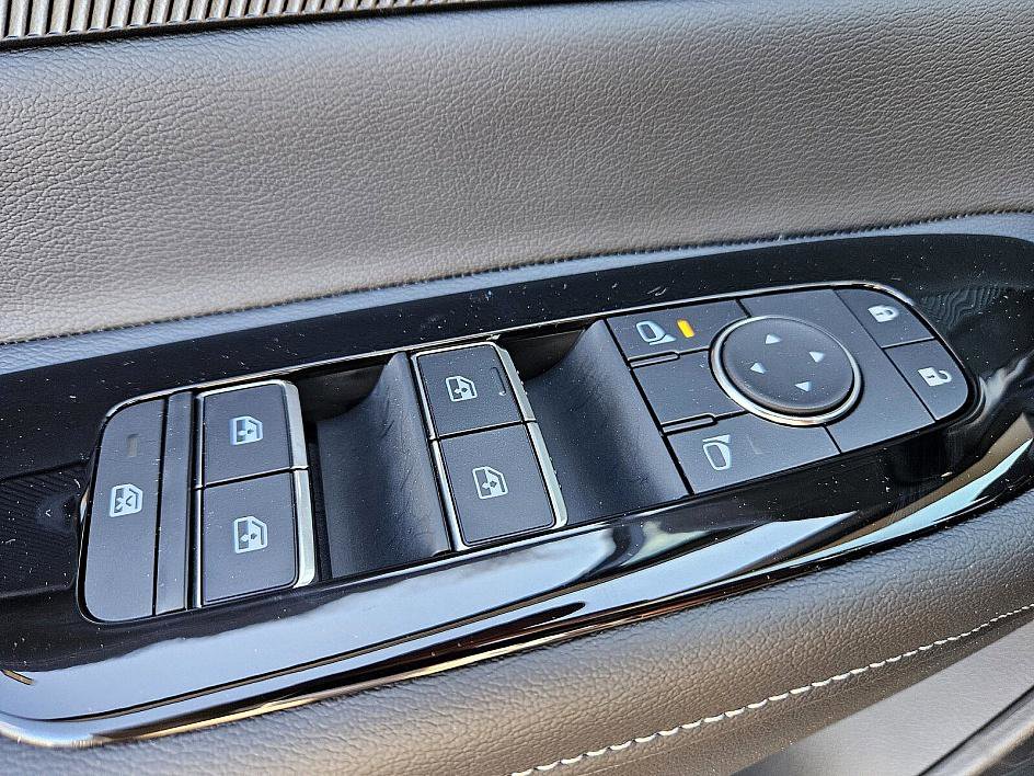 2025 Nissan Murano SV photo 28