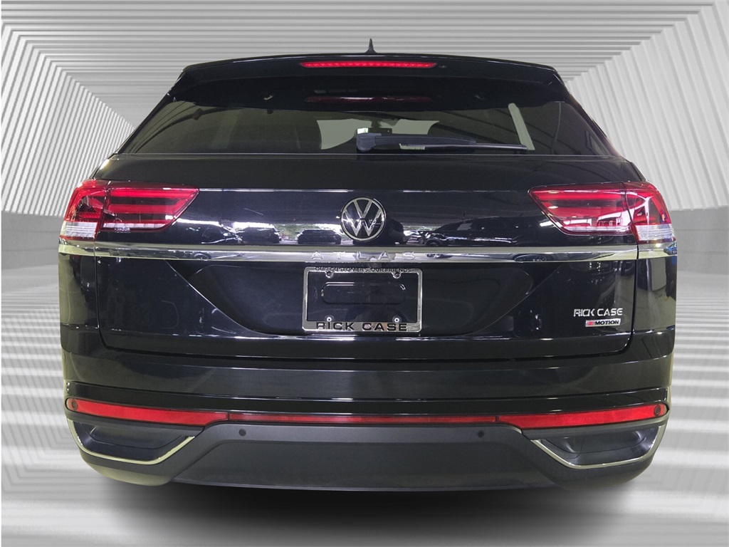 2022 Volkswagen Atlas Cross Sport SE Technology photo 4